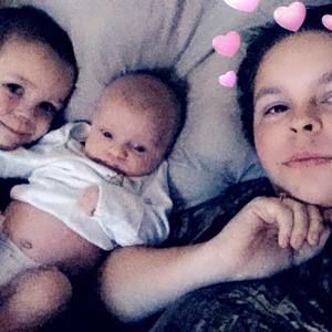 Meet your Posher, Ashley